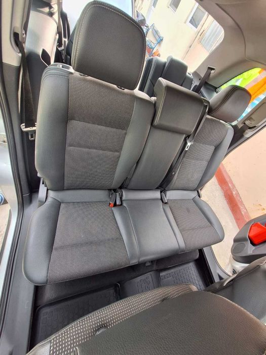 Opel Zafira B 1.9 CDTI