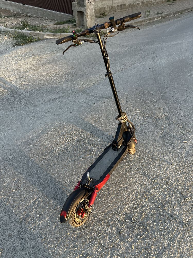 Trotinetă electrică KUGOO Kirin M4 Pro