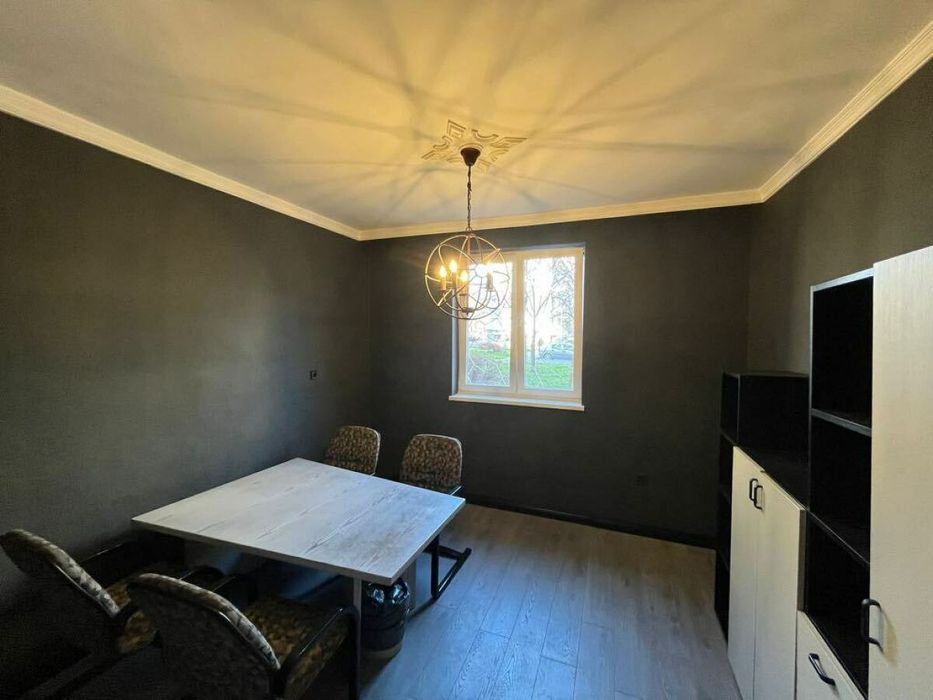 Дава се под наем Офис в Варна, Чаталджа - 120 кв.м за 765 € - Снимка #11