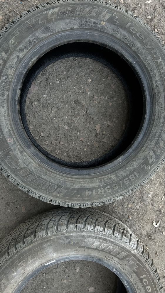 Продам автошины (зимний)