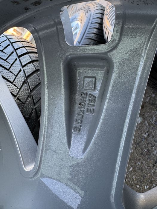 5x112 r19 BRIDGESTONE BLIZZAK Mercedes-Benz