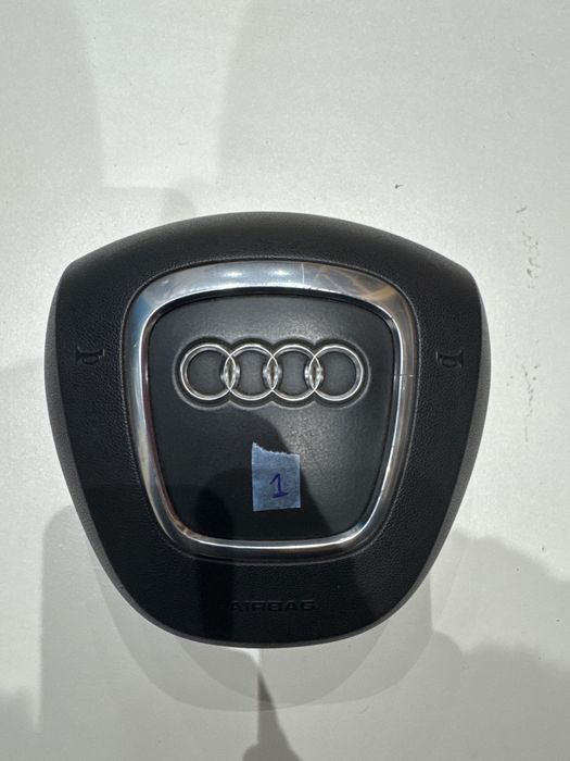 Audi A3/A4/A5/A6 airbag Ауди А3/А4/А5/А6