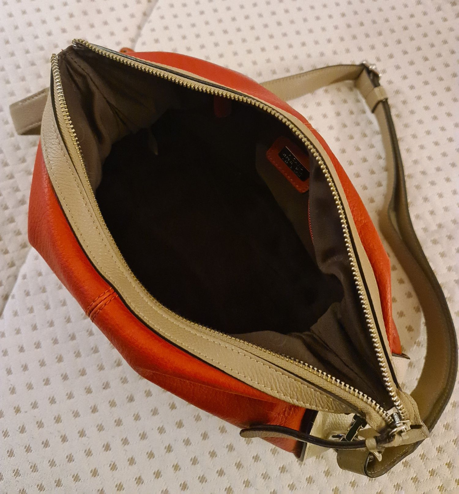 Дамска чанта Picard естествена кожа в червено и бежово