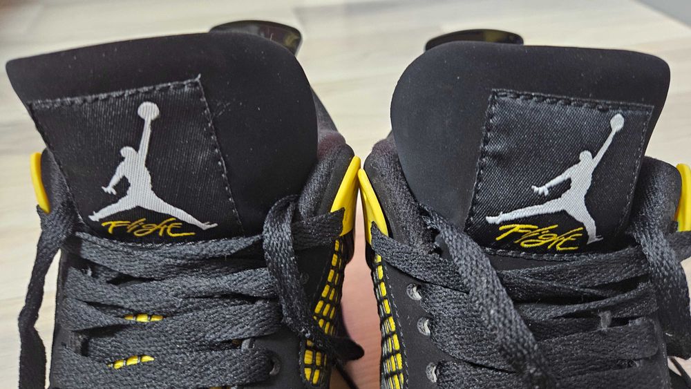 Детски обувки Nike Jordan 4 Yellow Thunder, 37ми номер