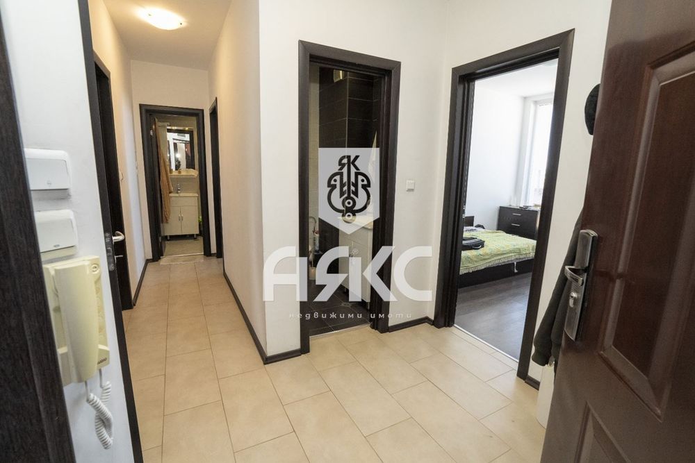 Тристаен обзаведен апартамент в кв. Младост 4 до МЕТРОСТАНЦИЯ