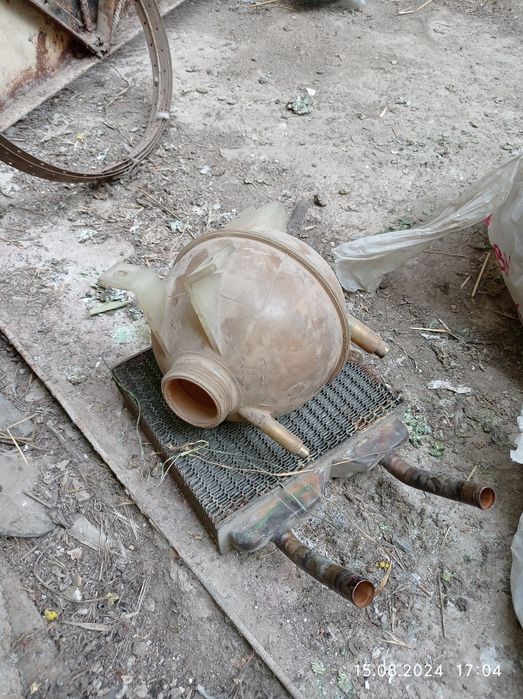 Продам запчасти для Опеля кадет универсал 1.7D.