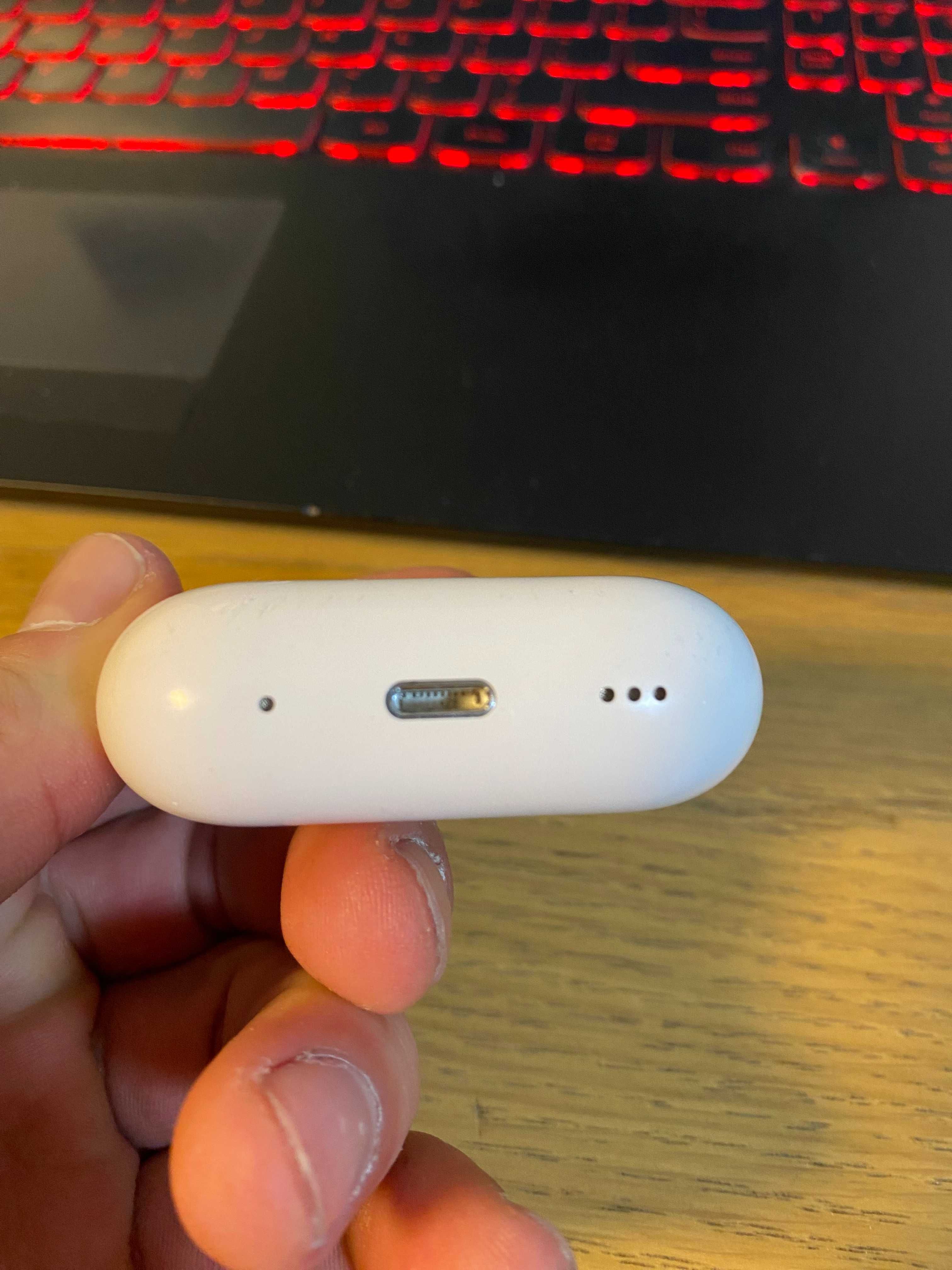 Слушалки Apple Airpods Pro (2nd Generation) - 2022