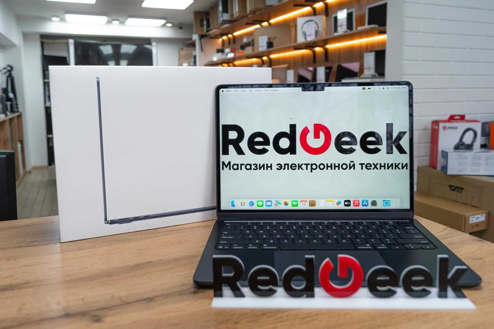 Новый MACBOOK AIR 13 M4 2025 г 256GB Распечатанный Магазин Red Geek