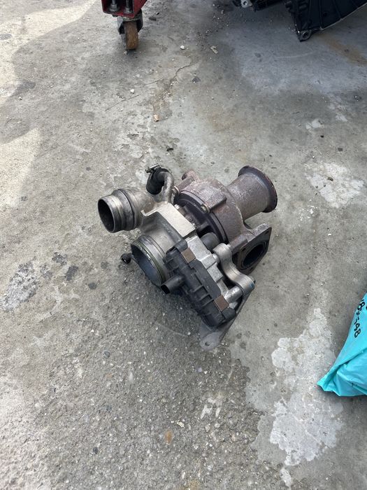 Turbo bmw f10 f11 f20 f30 2,0 184 cp