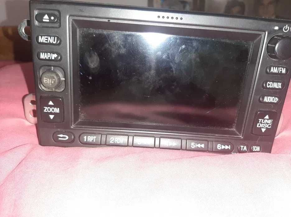 продавам оргинална навигациа за хонда cr-v  2005г за части