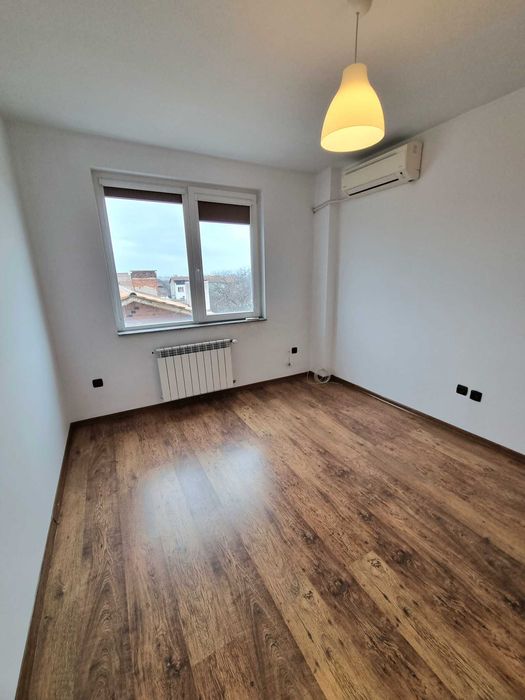 Продава се Тристаен апартамент в София, Студентски град - 95 кв.м за 2106 €/кв.м - Снимка #8