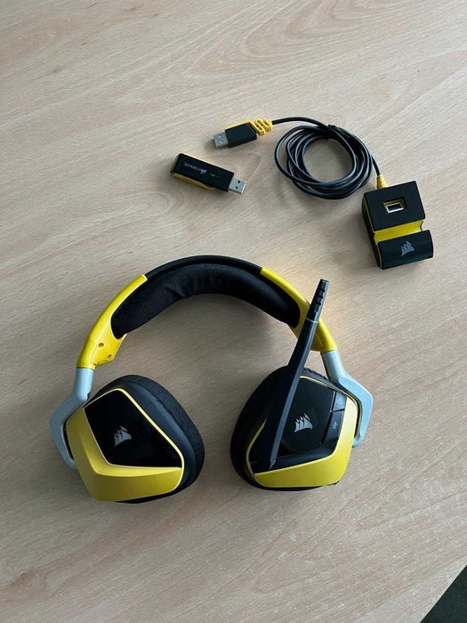 Геймърски слушалки - Corsair VOID RGB ELITE Wireless Gaming Headset