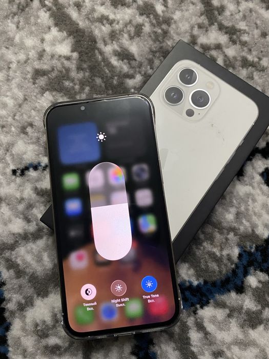 Iphone 13pro sotiladi karopka dakument bor