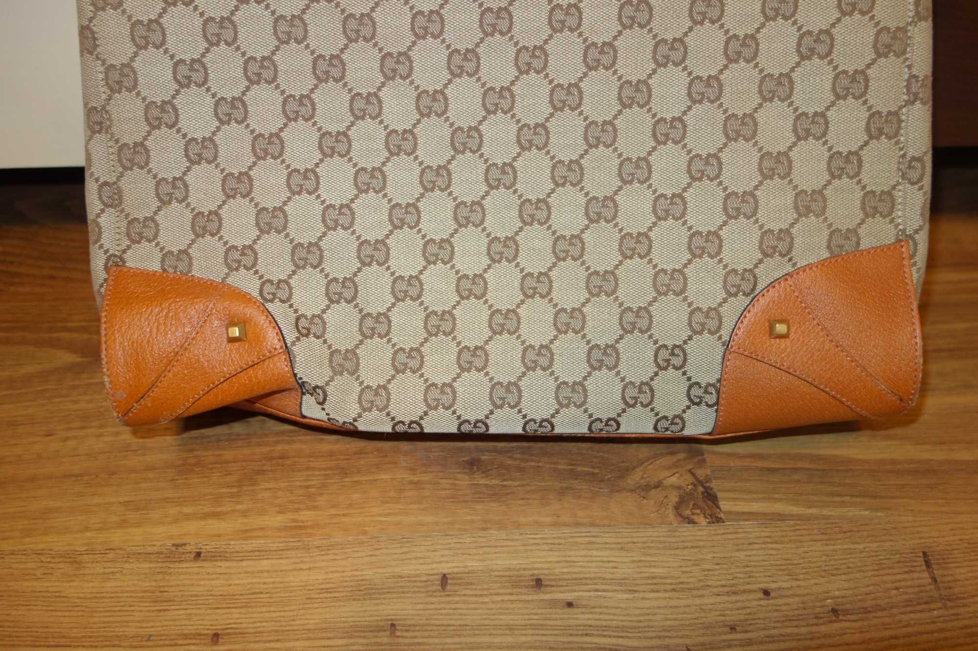 Geantă Gucci, Originala,  Stare foarte buna