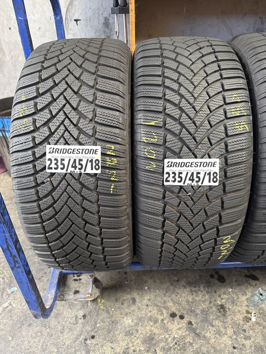 235/45/18 Bridgestone M+S