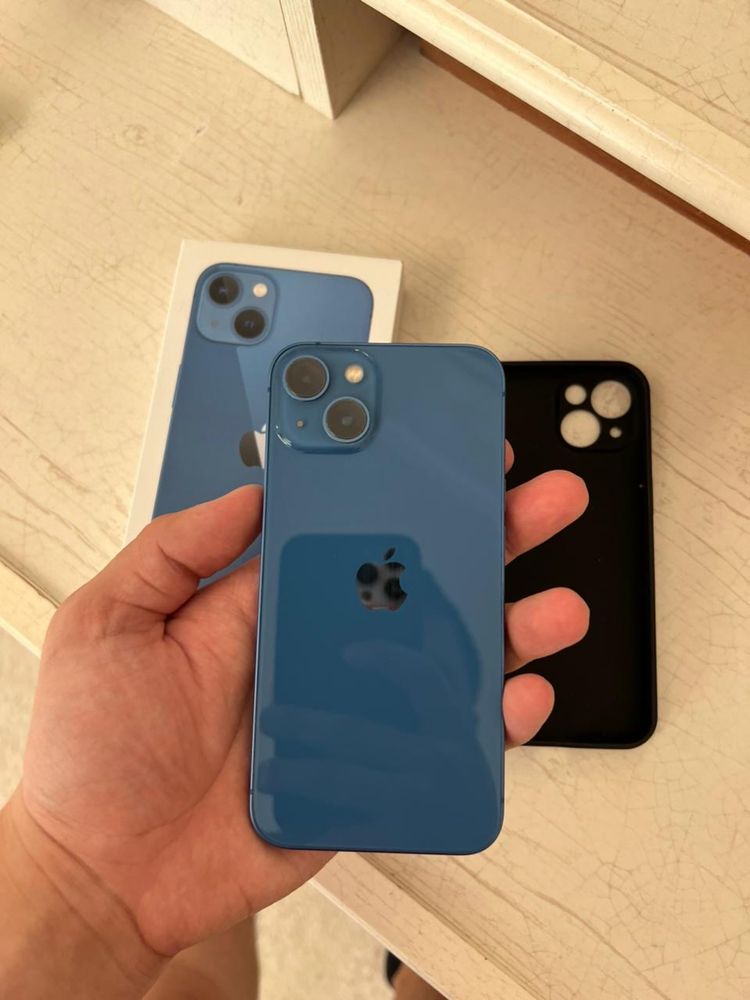 iPhone 13 Blue 128 GB