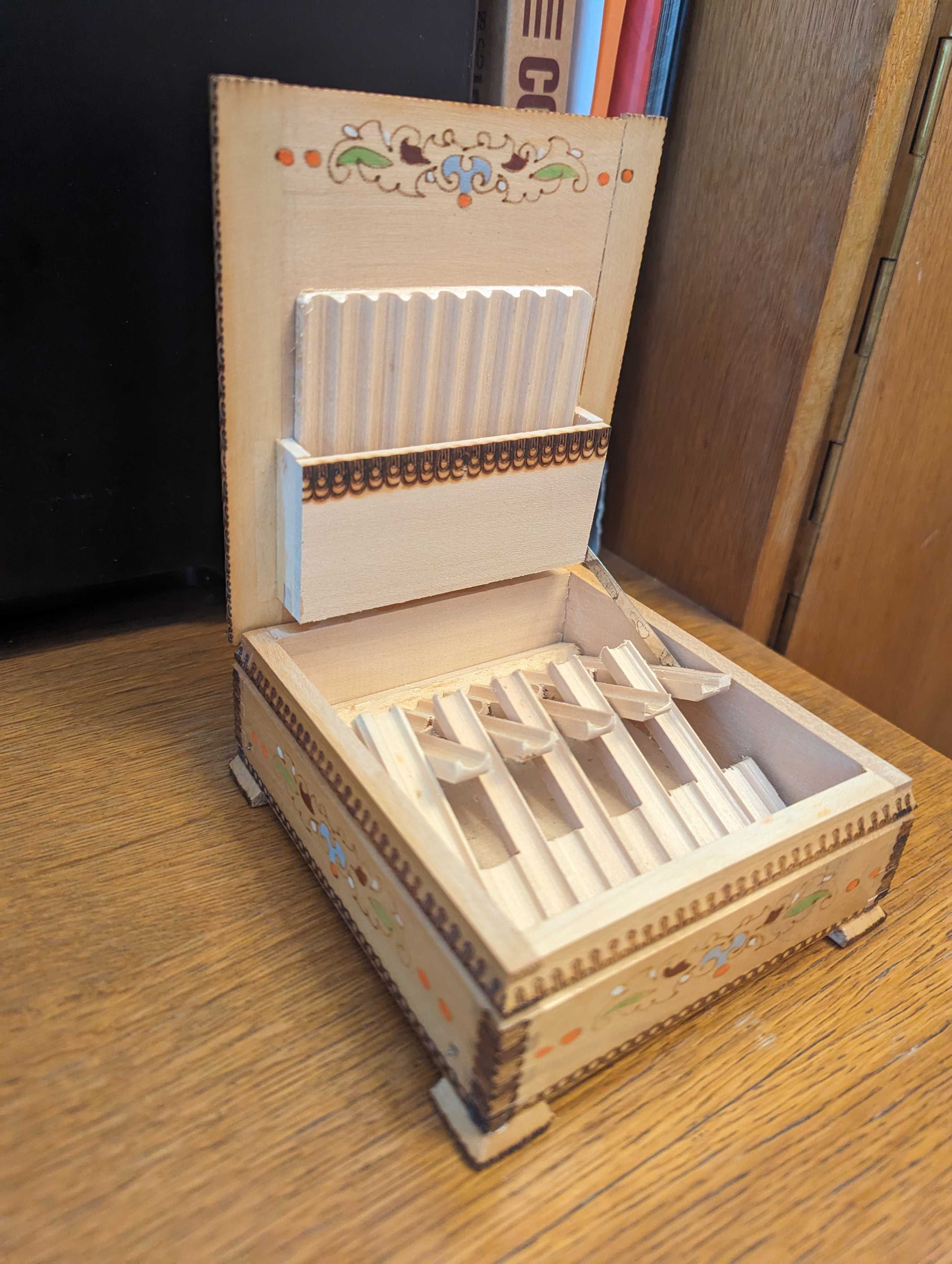 Ретро сувенирна кутия за цигари