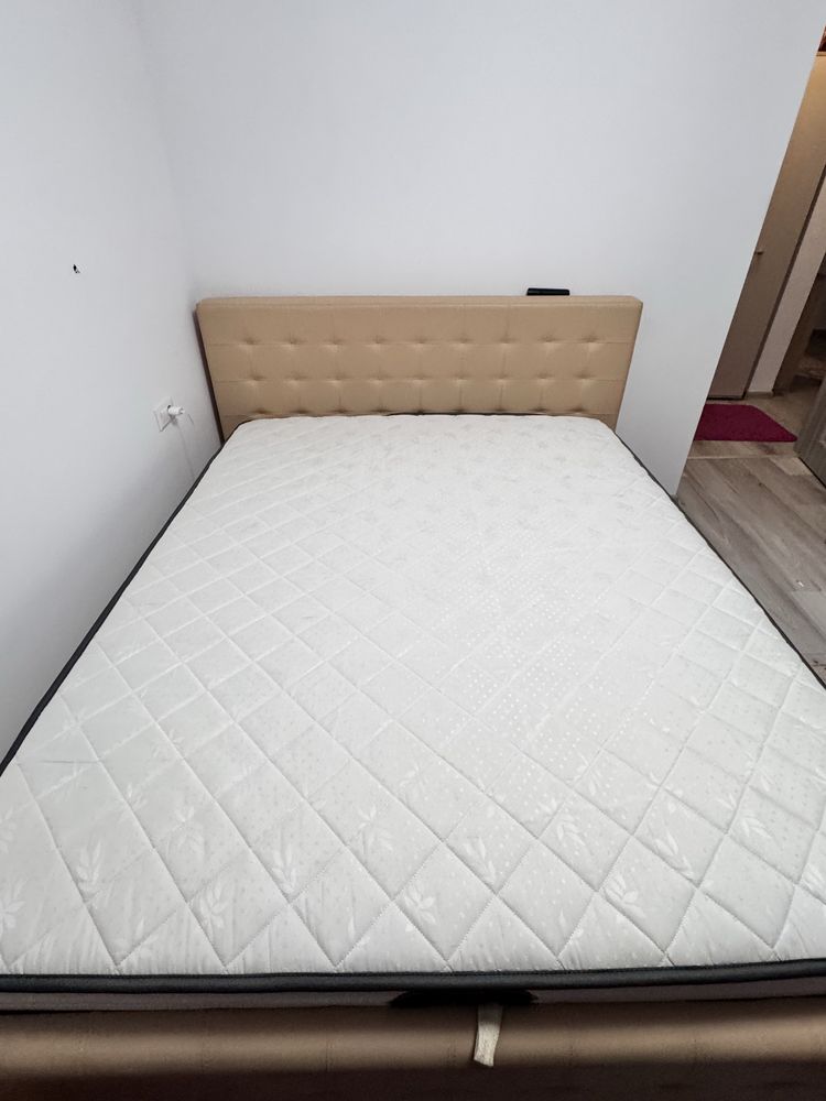 Saltea 160x200 cu memorie si arcuri pocket