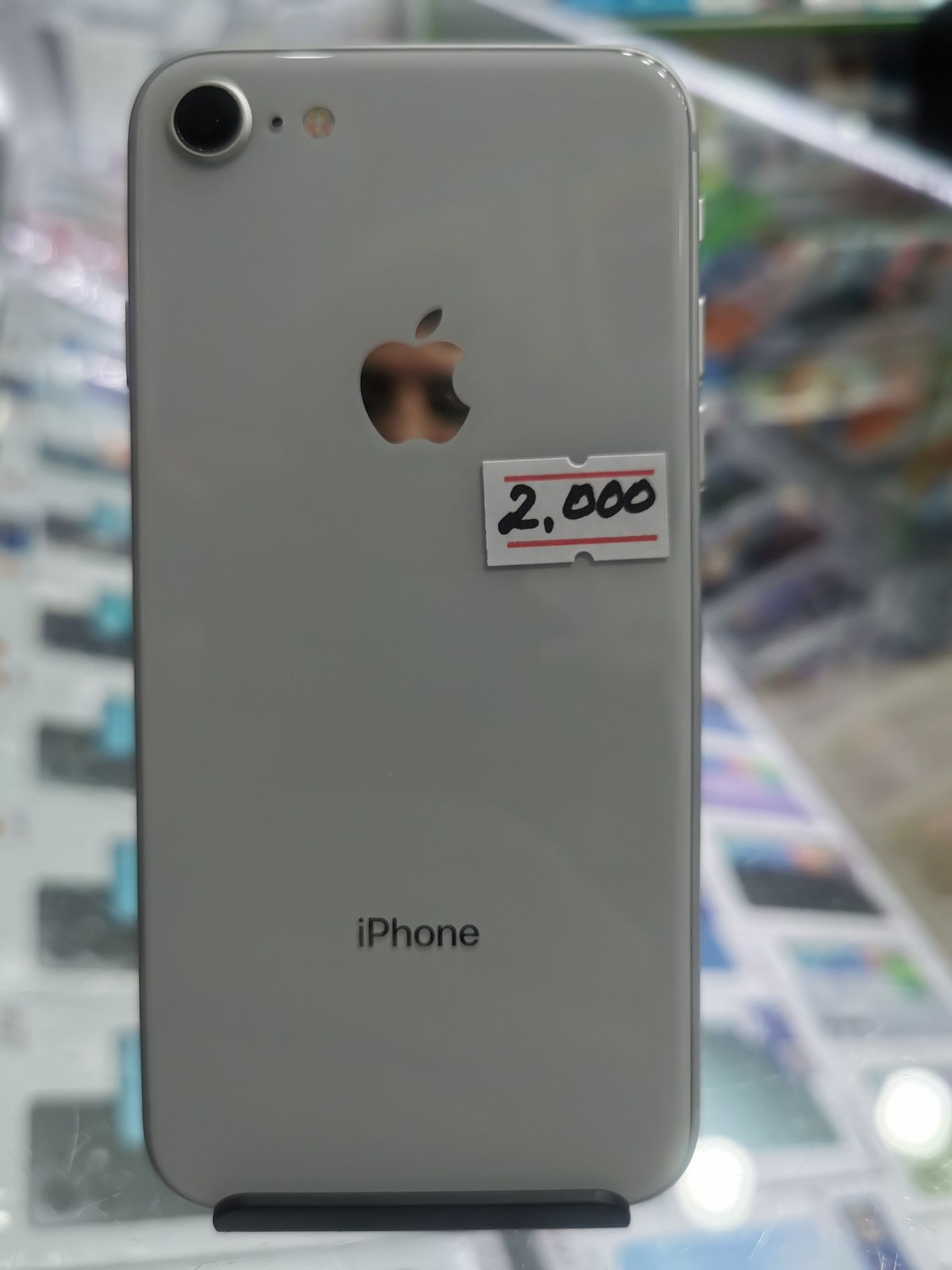 Iphone 8  64 gb sotiladi