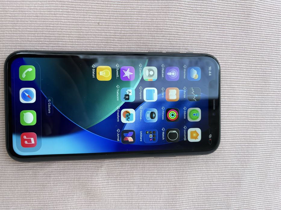 iphone 11 grey, 64GB