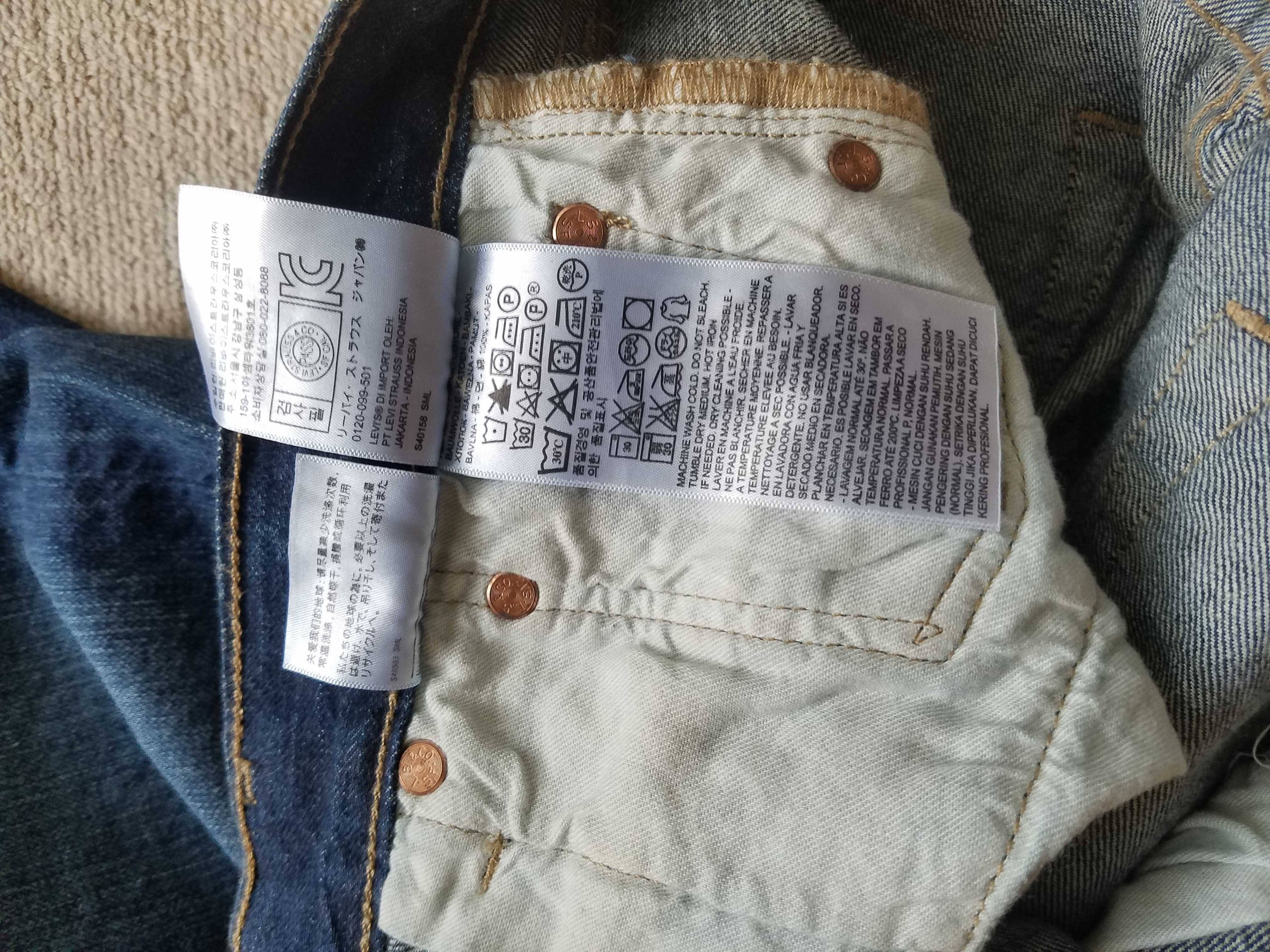 Blue Jeans Levi's original adus din USA