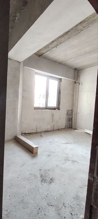 Квартира Сотилади 2 мактаб орентиир