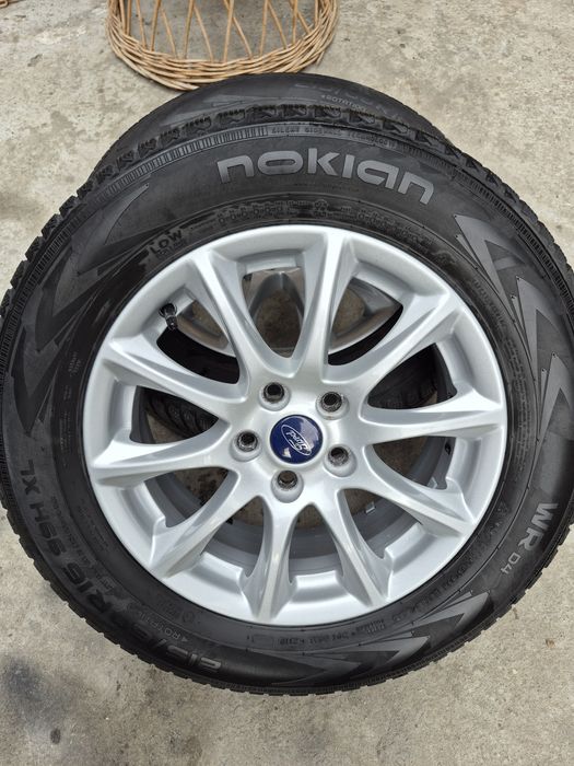 Roți cu jante originale Ford Mondeo