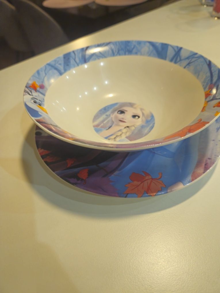 Чиния и купичка Frozen