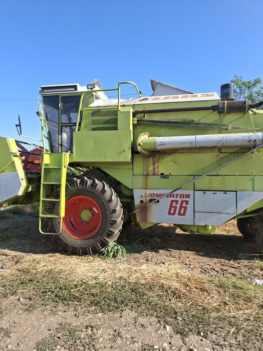 Combina Claas Dominator 66