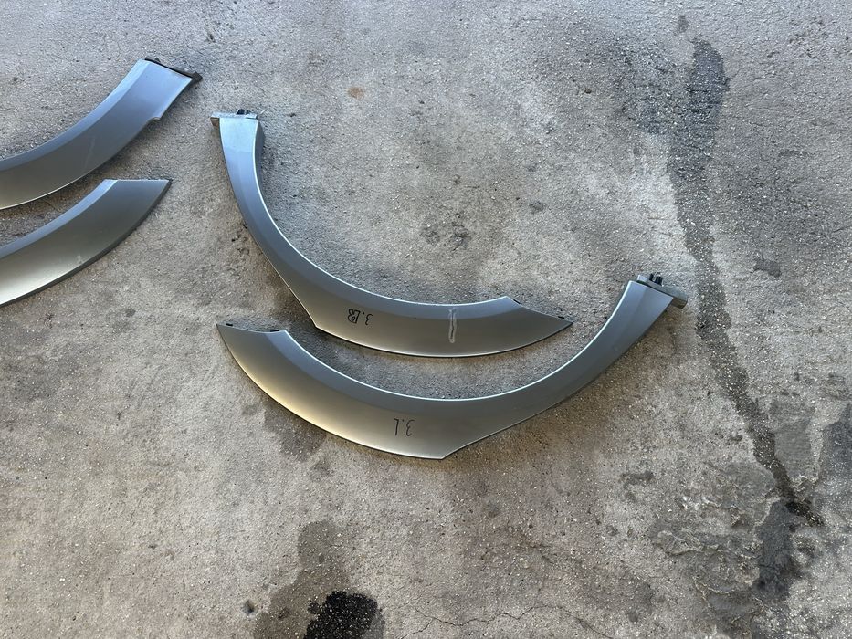 Вежди на калниците за Субару Легаси Аутбек