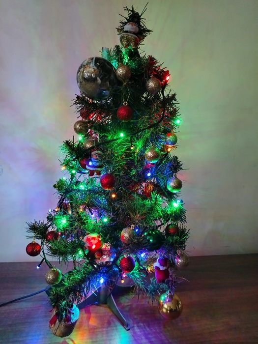 Vând brăduț artificial 60 cm