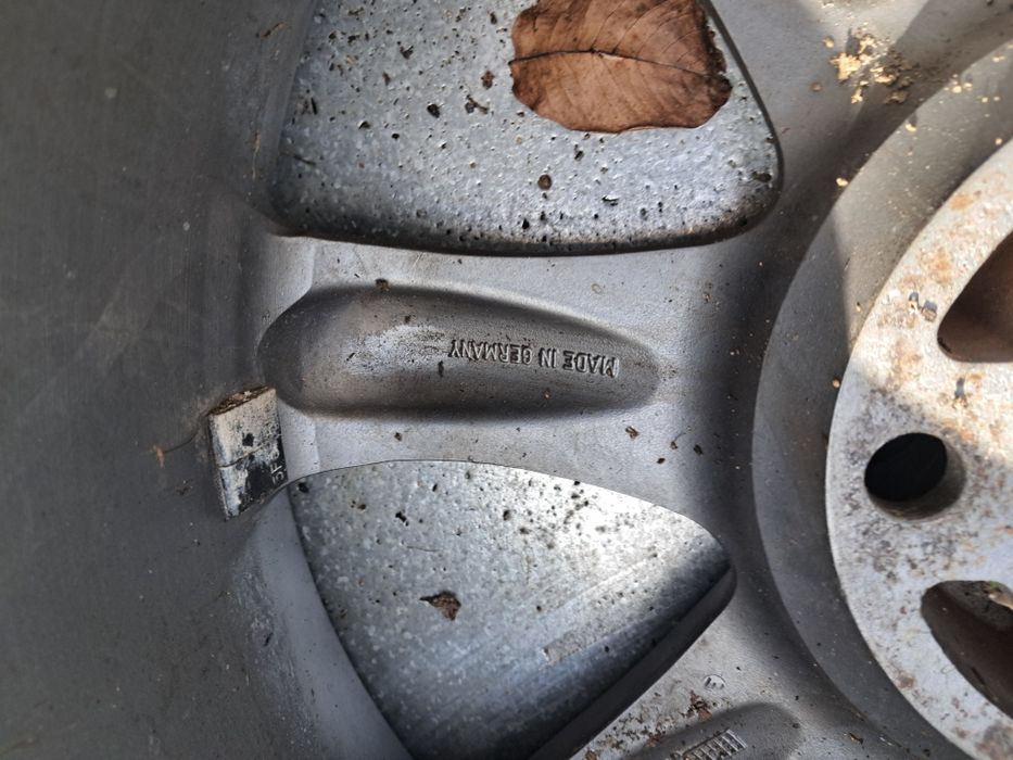 Джанти с гуми 17 4х114.3