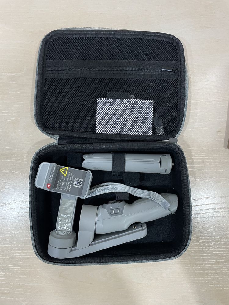 Стабилизатор для смартфона. Zhiyun smooth Q3