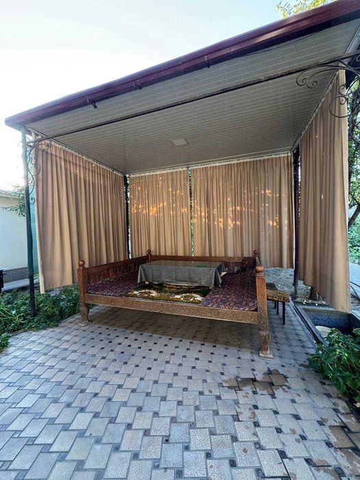 Срочно продаётся дом на 8 сотках с садом — лучший вариант для семьи