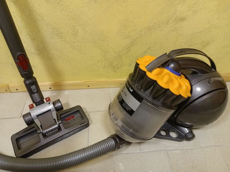 Dyson Cyclone прахосмукачка - 185 лв