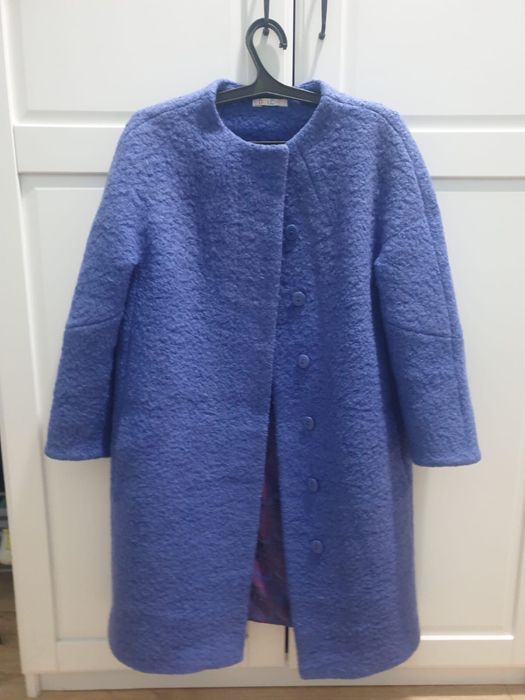 Буклированное женское пальто