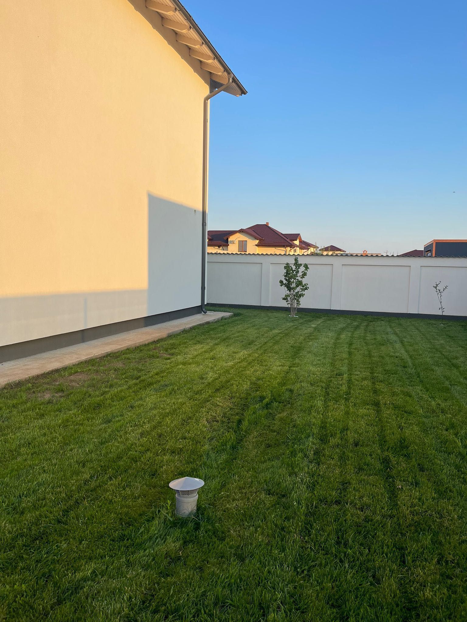 Închiriez Casa individuală P+1, 4 camere, Balotești