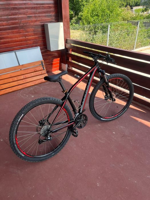Bicicletă SPECIALIZED roți 29