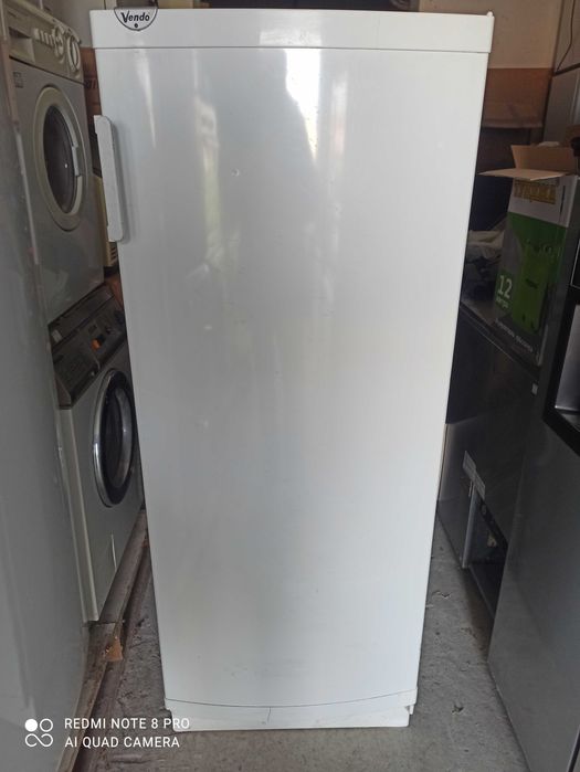 Професионален хладилник с вътрешен вентилатор