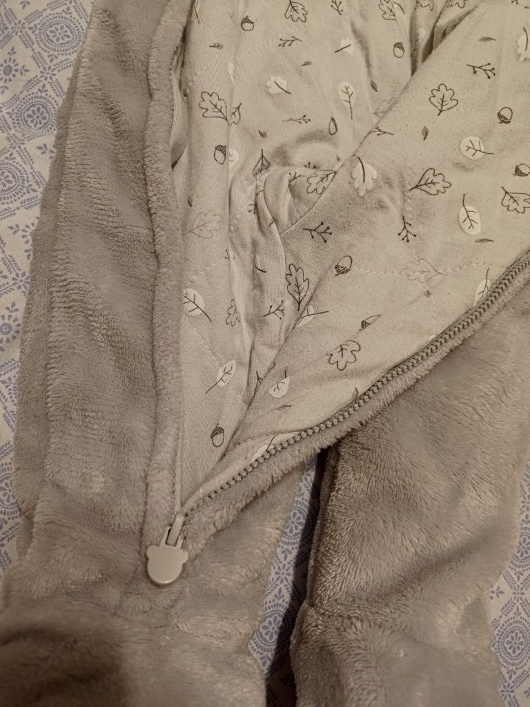 Combinezon bebe C&A măsura 80