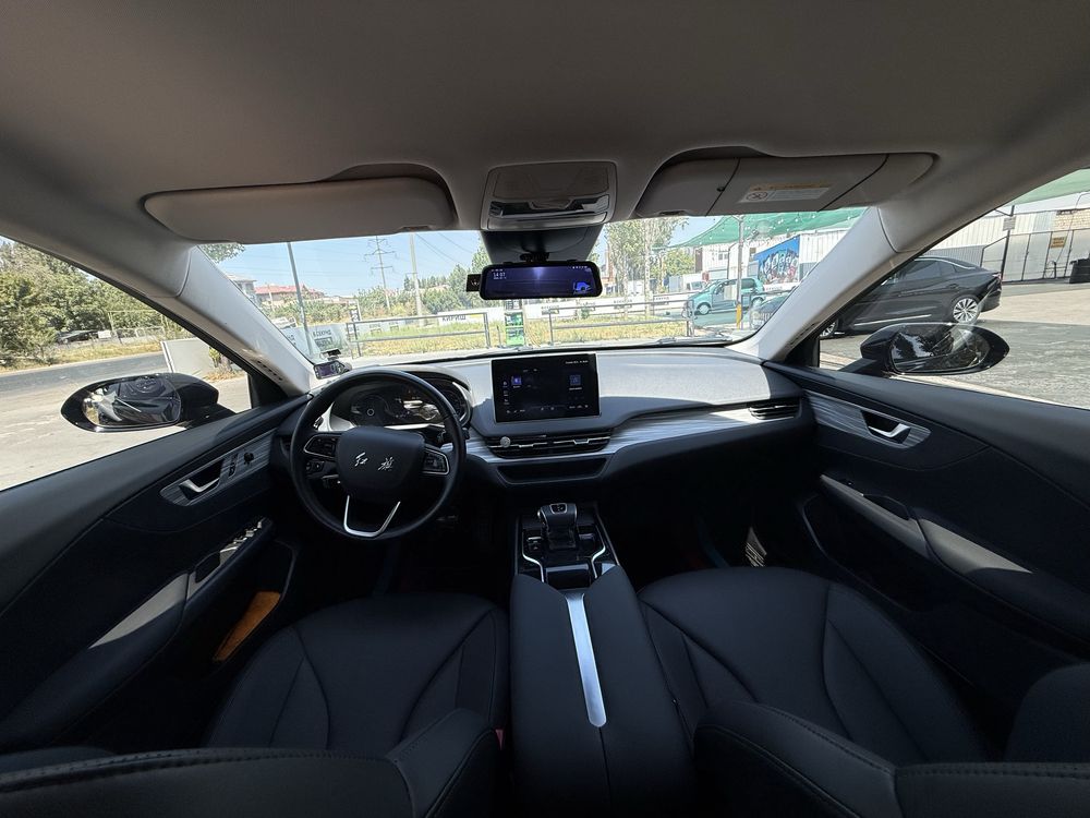 Hongqi eqm5 500km