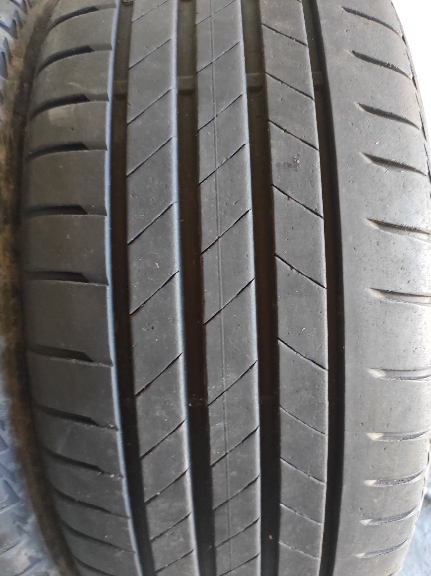 235/55/18 Bridgestone