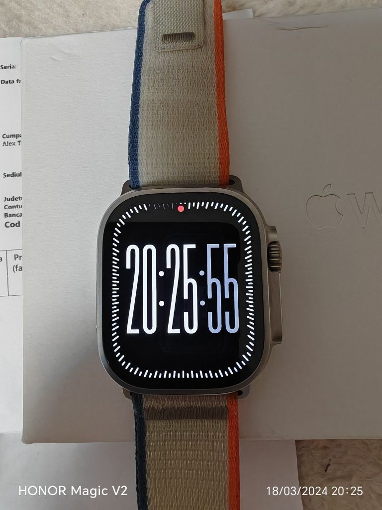 Apple Watch Ultra 2 - 49mm Titanium Orange / Beige / Garanție