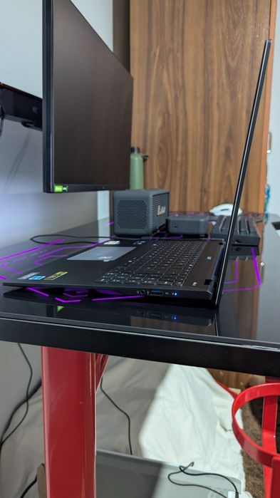 Vând Laptop Acer Swift 16 AI SF16-71T-932H 2024 Nou/OLED/Preț Fix 5200