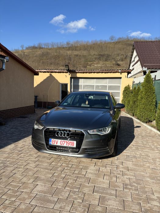 Audi A6 C7. Head-Up-Display