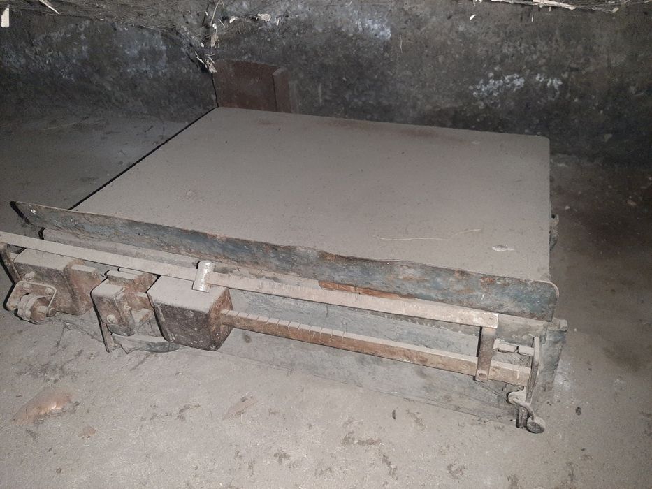 Весы механические напольные
