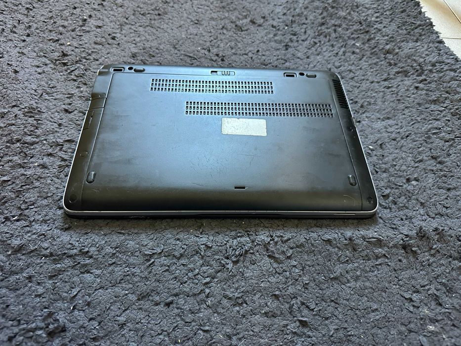 laptop hp 820-g1, core i5, ram 8 gb, ssd 120 g
