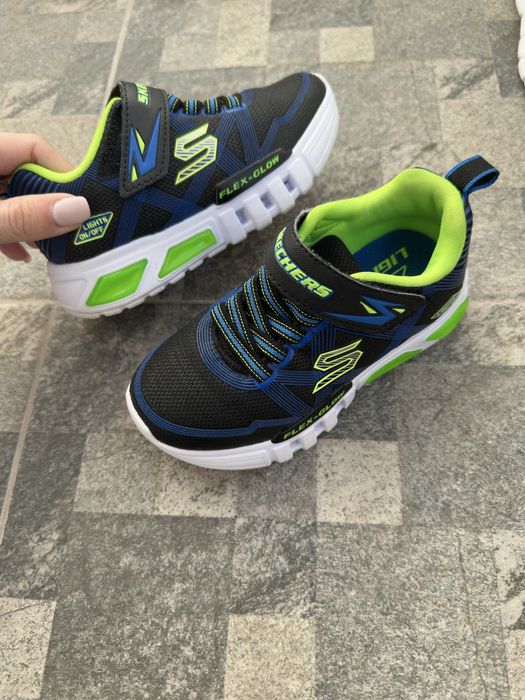 Маратонки за момче Skechers 26/27номер