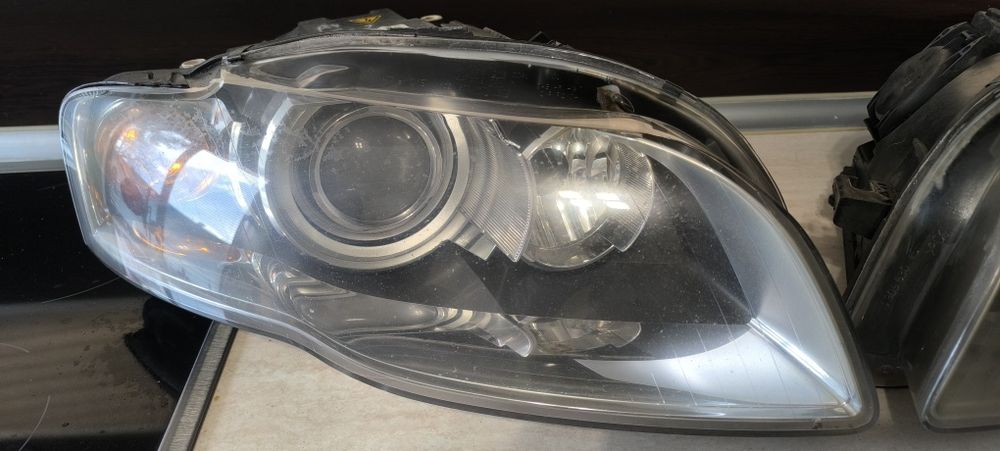 Адаптивни фарове за Ауди А4 Б7 ( Audi A4 B7)