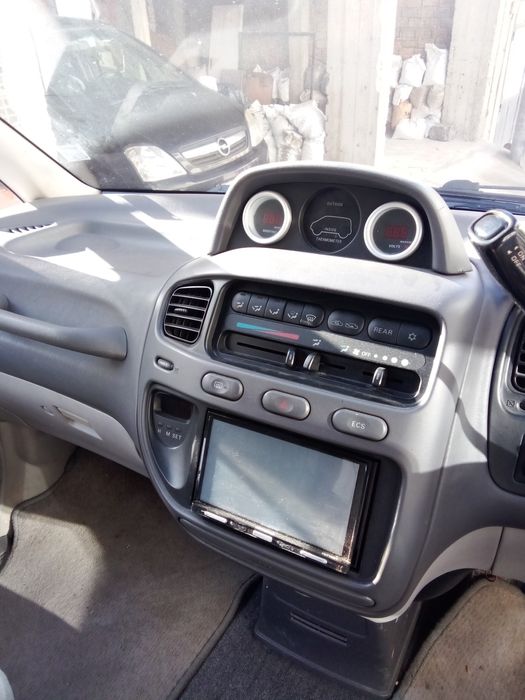 Мицубиши Делика L400